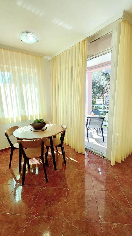 Apartments Lola Rovinj Eksteriør bilde