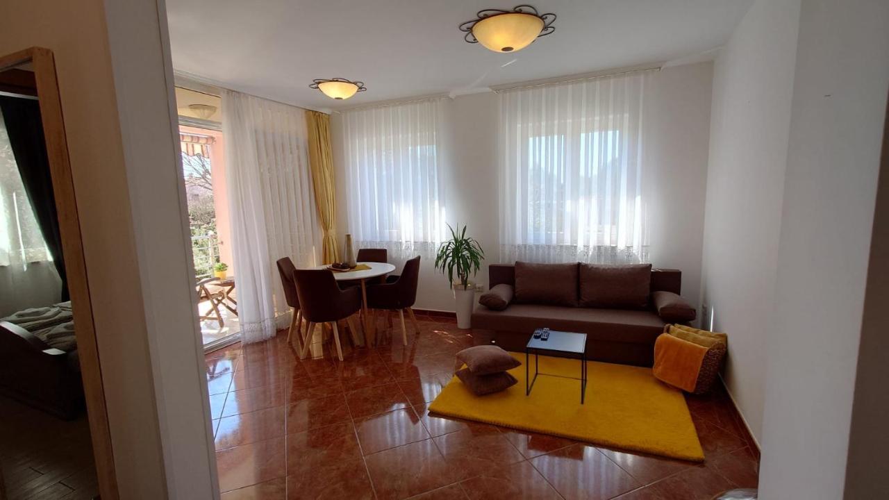 Apartments Lola Rovinj Eksteriør bilde
