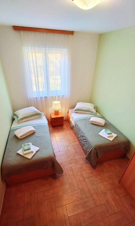 Apartments Lola Rovinj Eksteriør bilde
