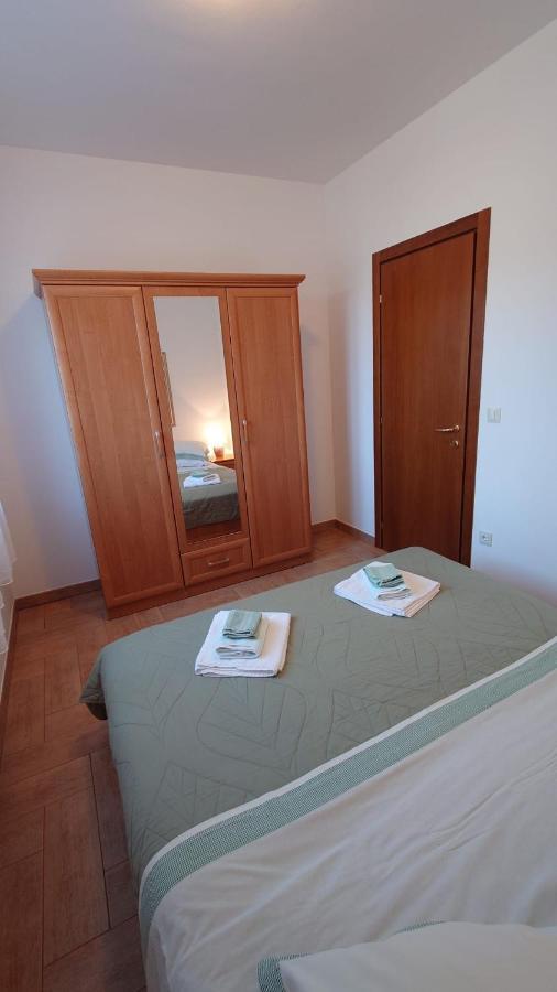 Apartments Lola Rovinj Eksteriør bilde